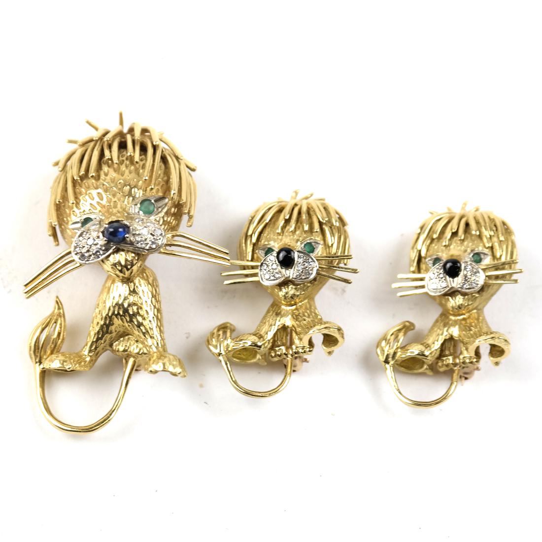 Three 18k Yellow Gold Lion Pins (1 of 4)