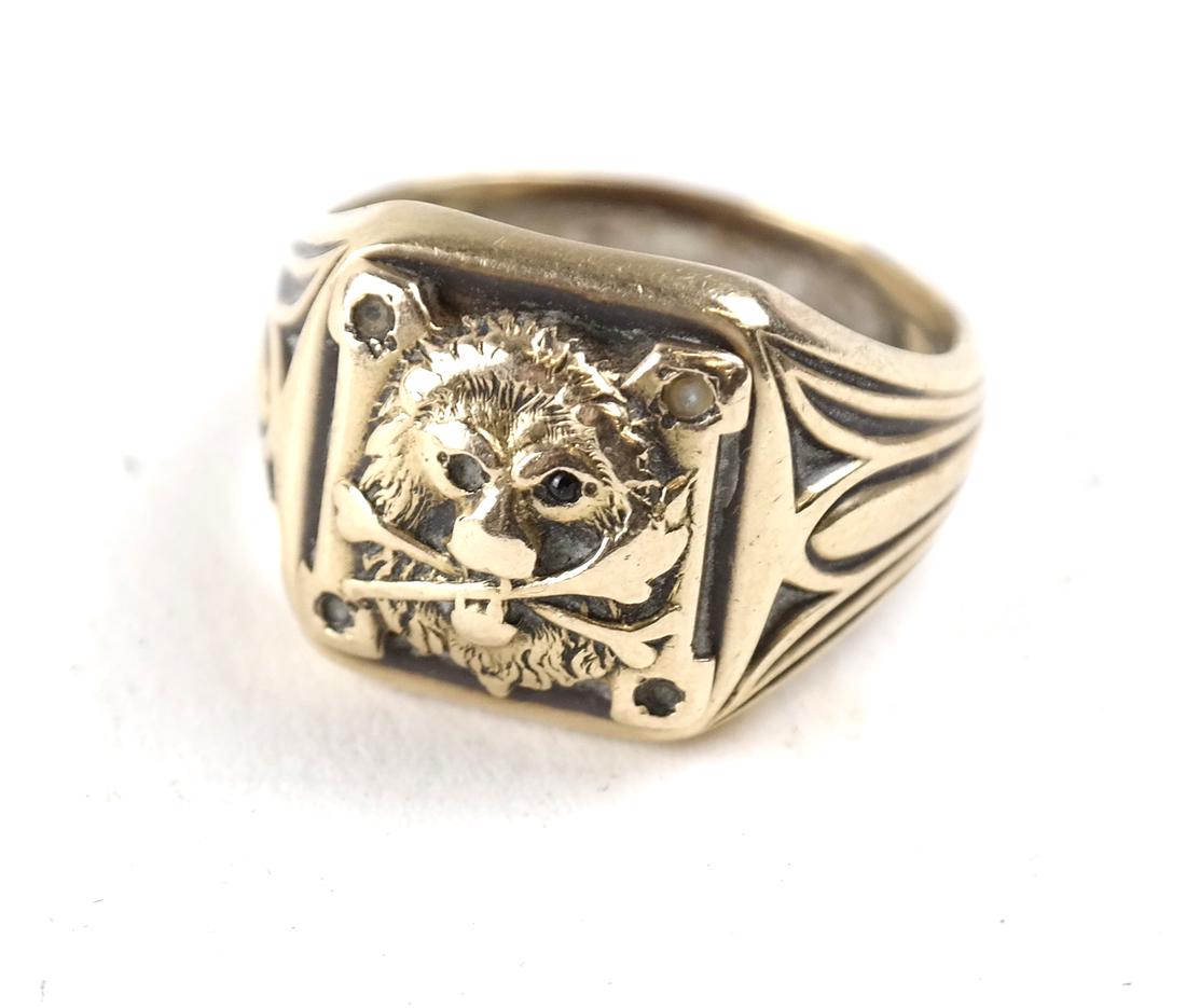 14k Yellow Gold Ring w/ Lion and Crossbones Design (1 of 4)