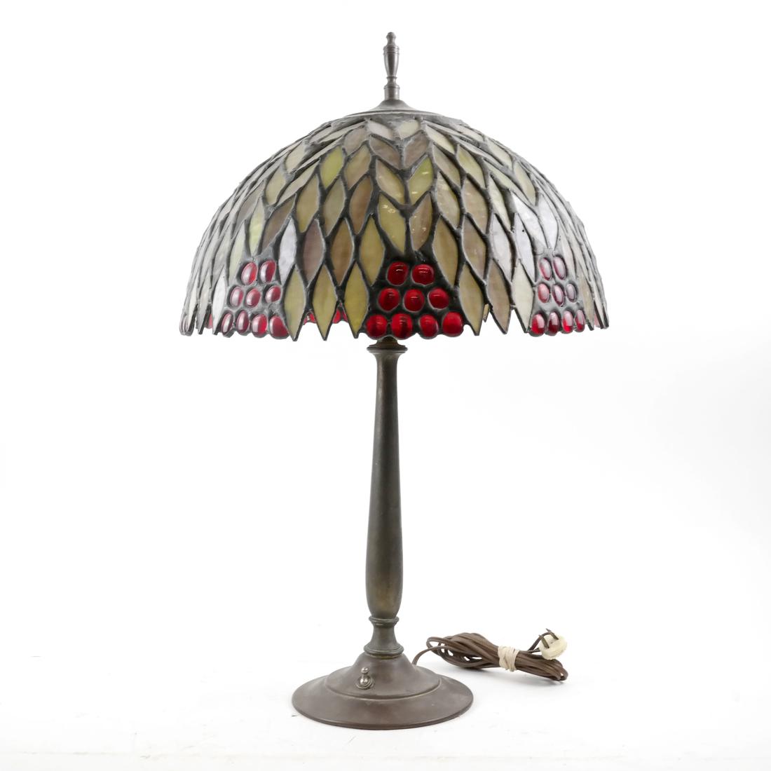 Arts and Crafts Leaded Glass Table Lamp (1 of 10)