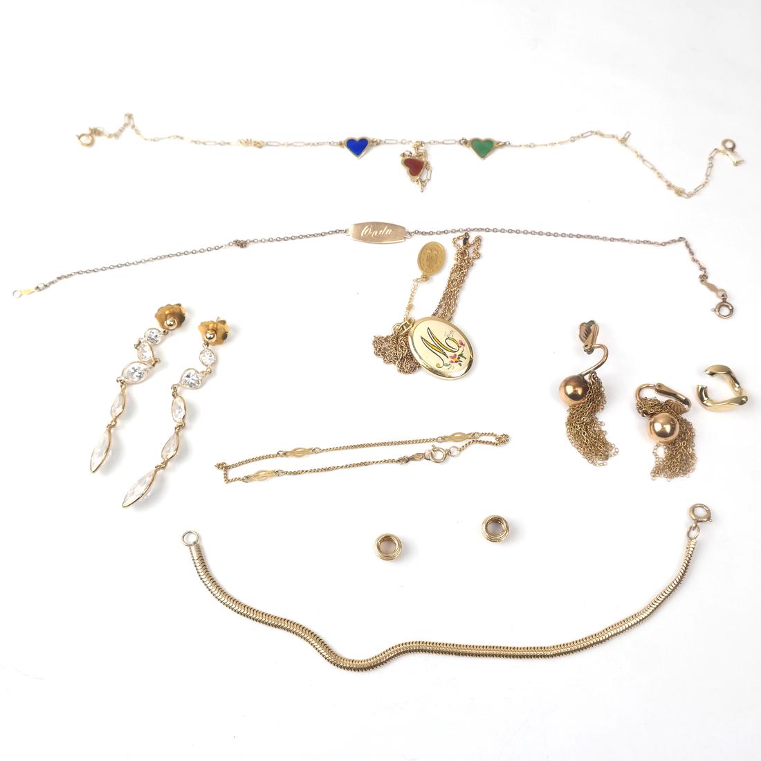 Assorted 14k Gold Scrap Jewelry (1 of 9)
