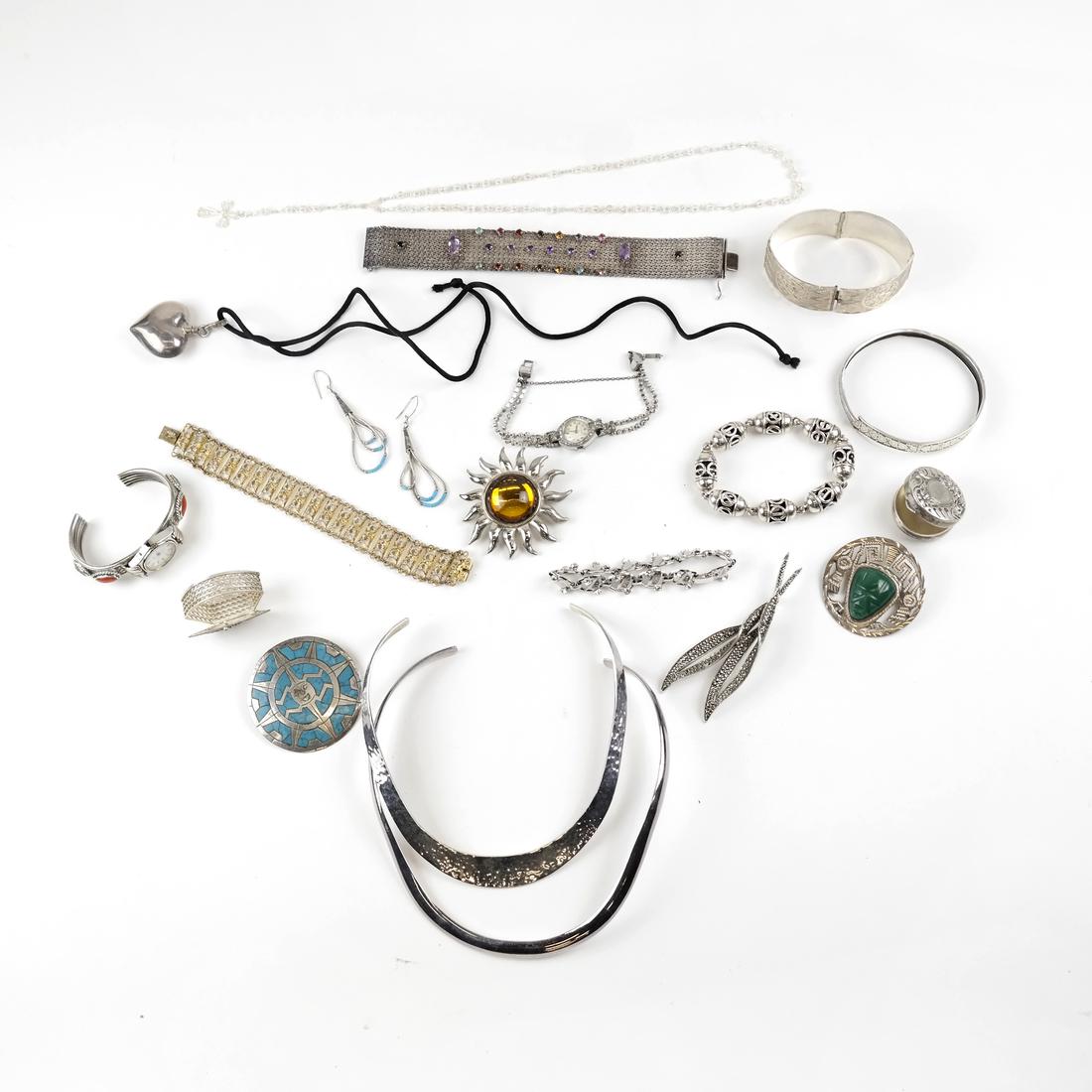 Assorted Sterling Silver Jewelry (1 of 8)