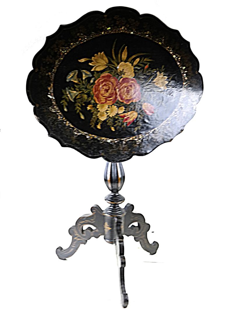Victorian Floral Decorated Tilt-Top Table (1 of 4)