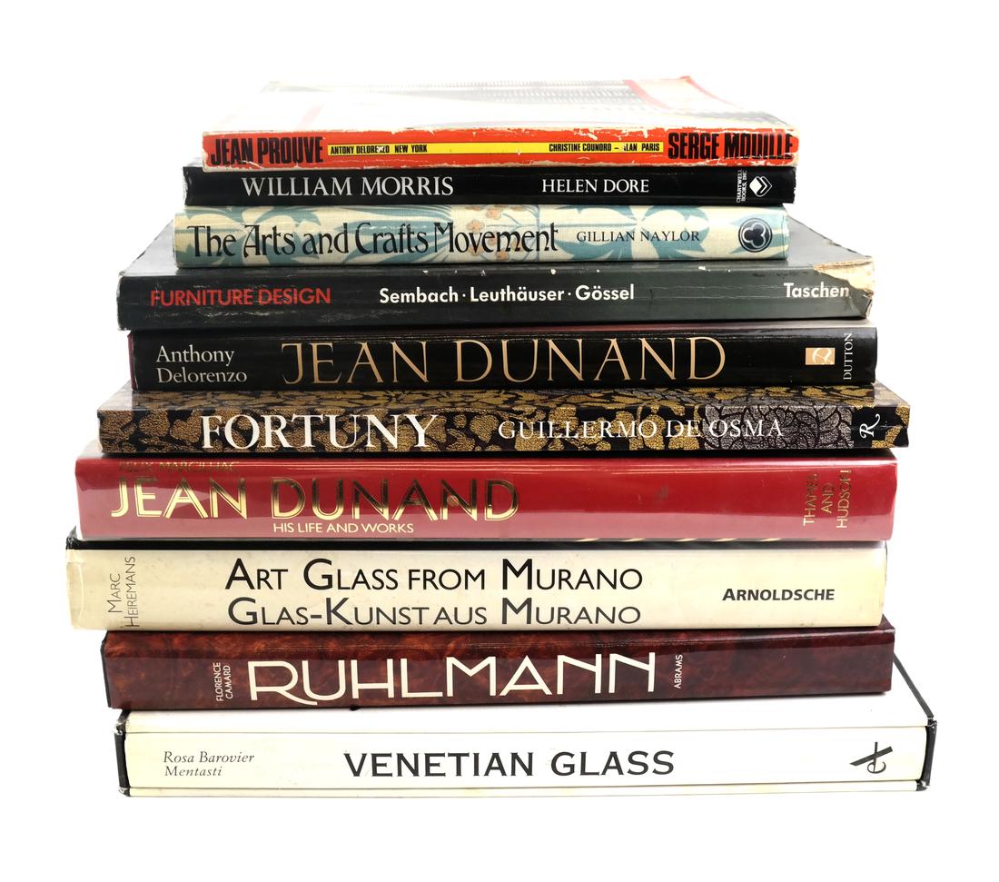 Box Lot of 10 Books on Venetian Glass and Modern Design (1 of 4)