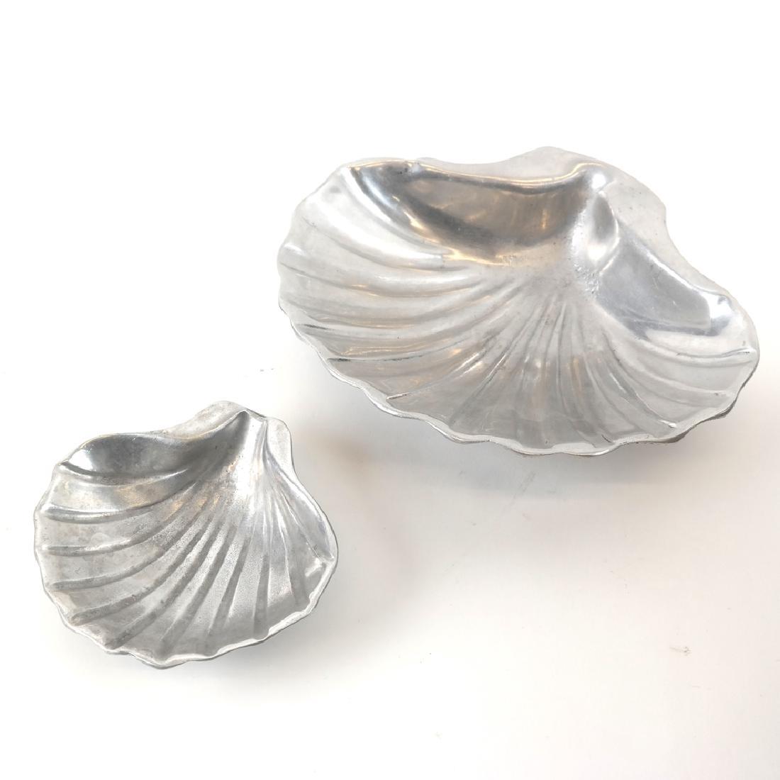 Set of 2 Aluminum Shell Dishes, Attrib. to Arthur Court (1 of 8)