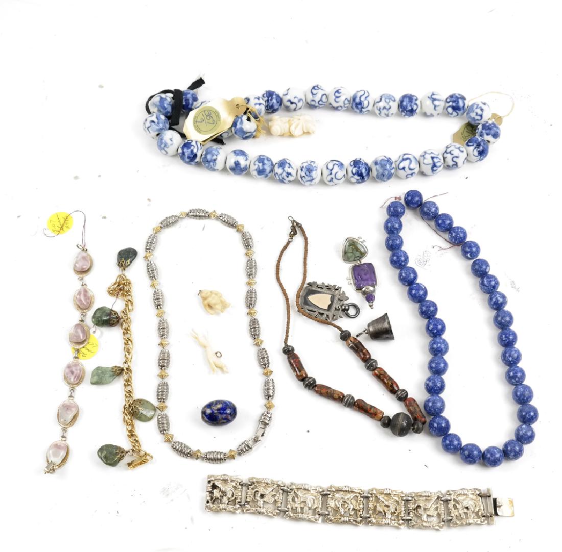 Assorted Asian Costume Jewelry, Silver Jewelry (1 of 6)