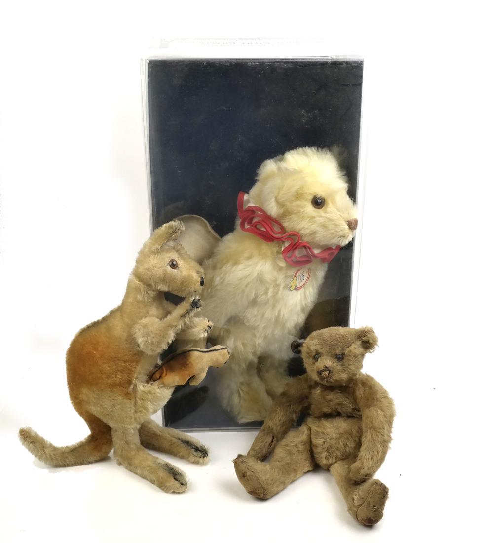 Steiff: Three Animals (1 of 8)