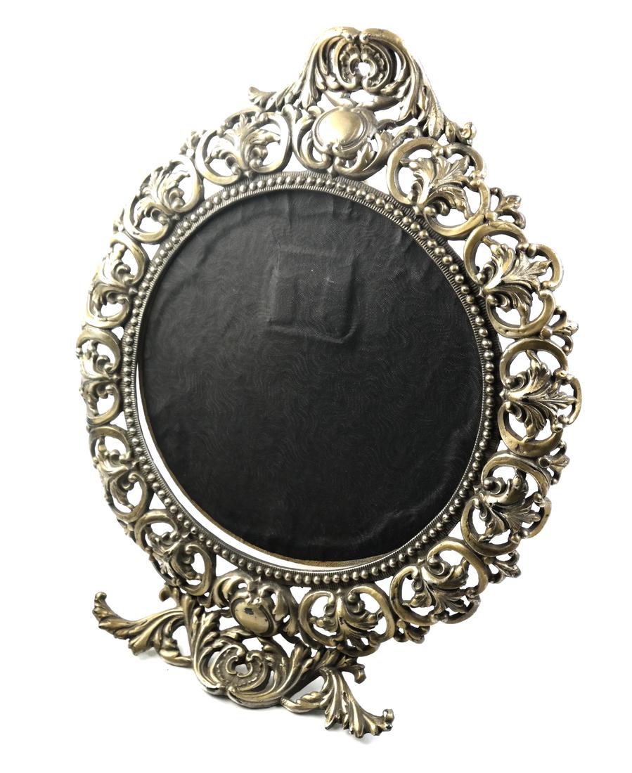 Rococo-Style Round Vanity Mirror (1 of 5)