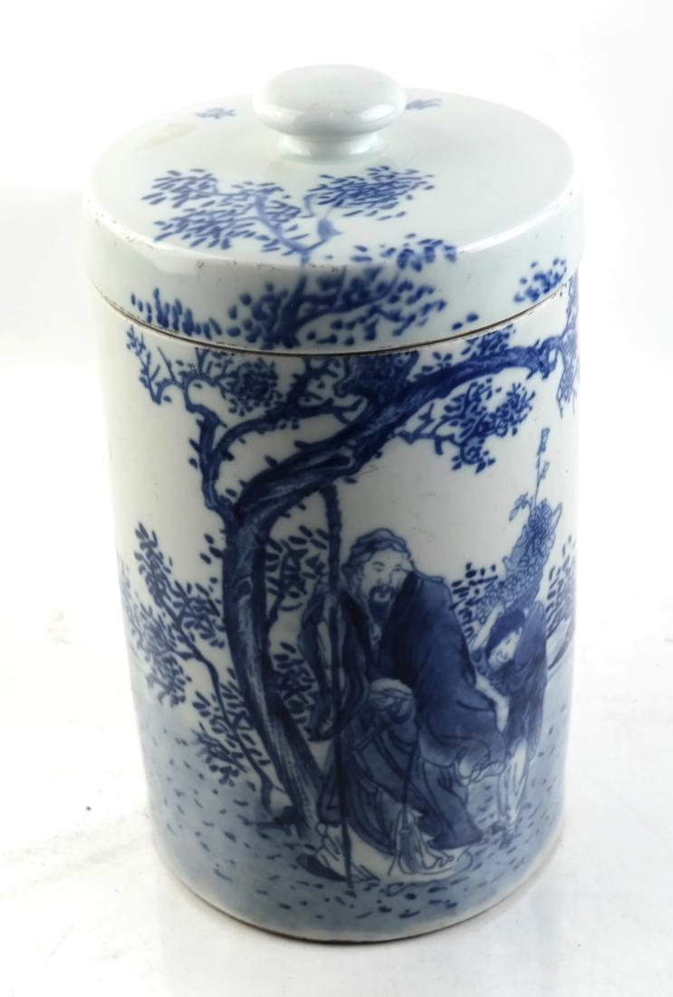 Blue & White Chinese Canister and Cover (1 of 6)