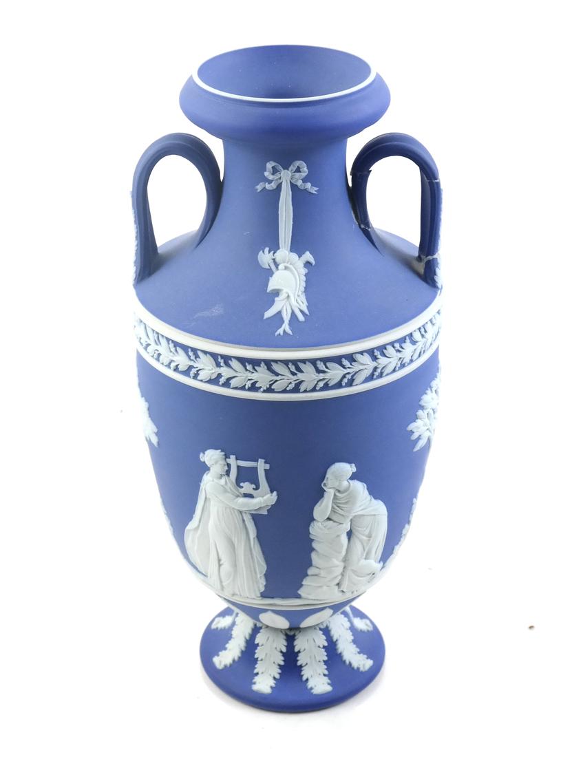 Wedgwood Pottery Blue Dipped Jasper Footed Vase