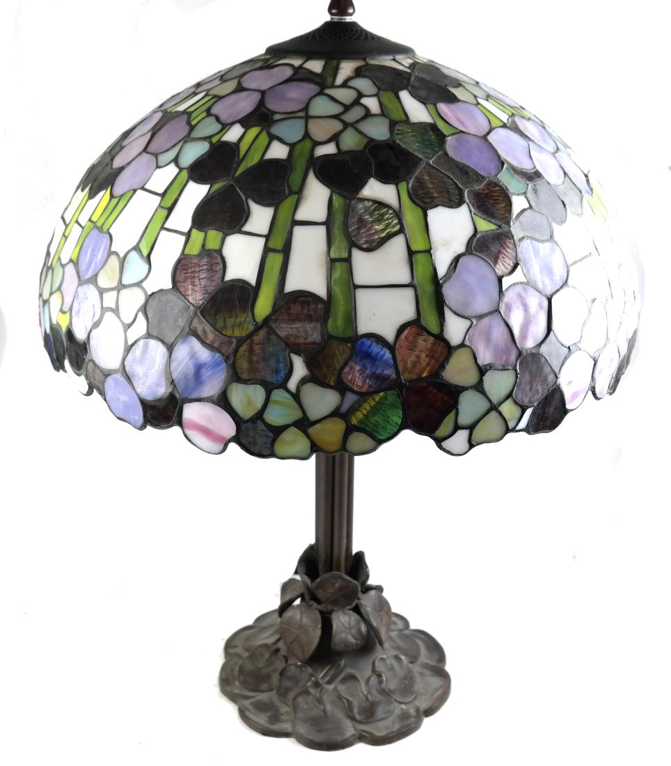 Reproduction Lead Glass Style Table Lamp (1 of 7)