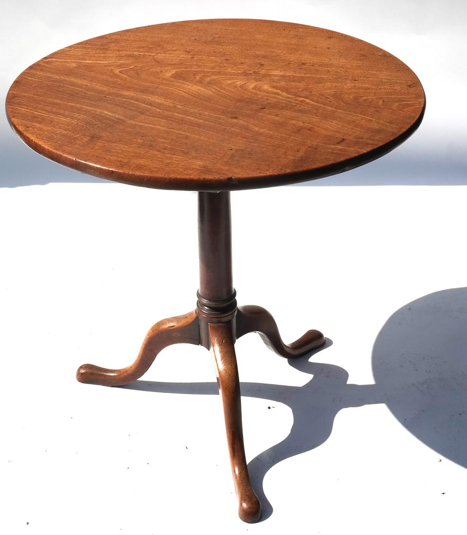 Chippendale-Style Tea Table (1 of 7)