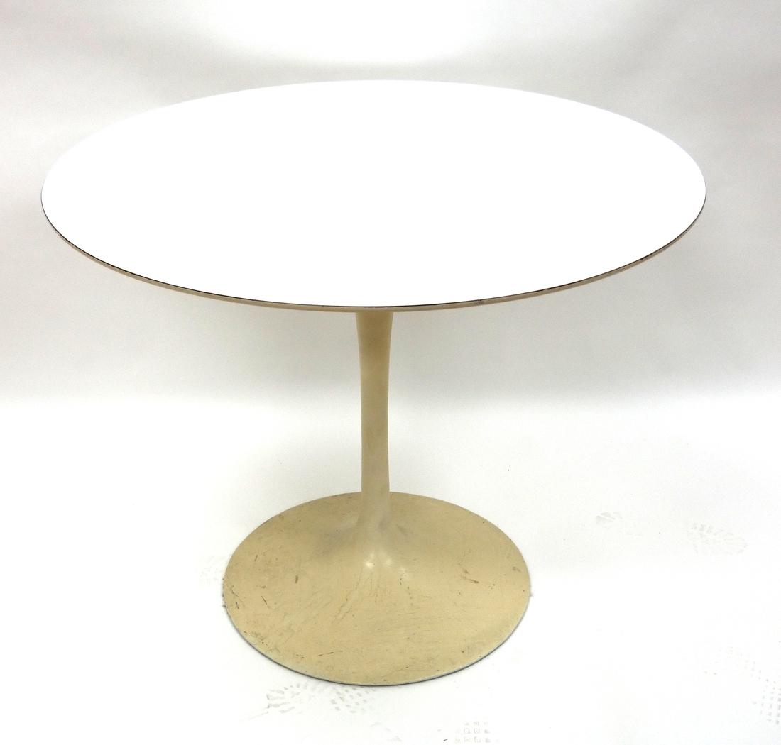 Modern Tulip Table, Labeled Knoll - Herman Miller (1 of 5)