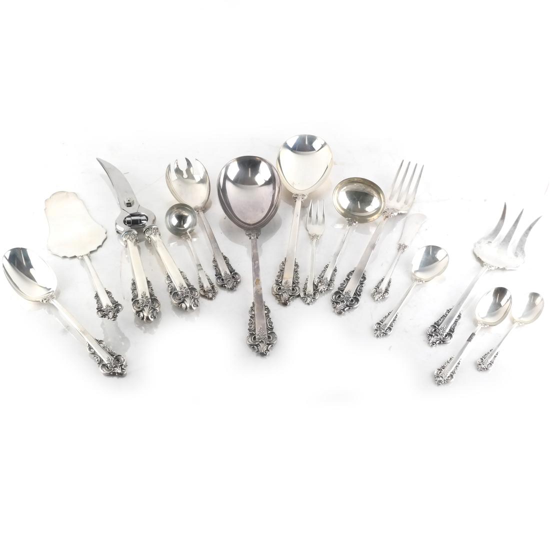 Peruvian Camusso .925 Flatware Service (1 of 7)