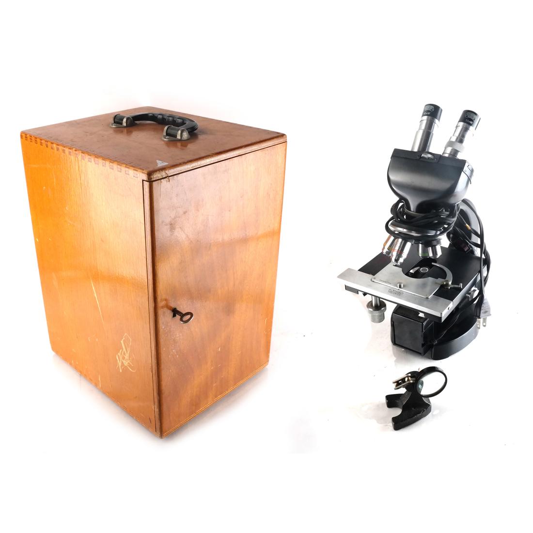 Steindorff Berlin Microscope (1 of 5)