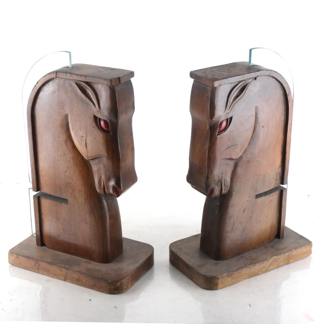 Pair of Art Moderne Horse Bookends (1 of 5)