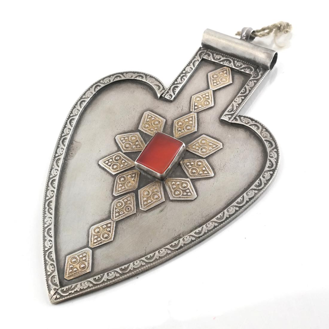 Afghan/Central Asian Silver and Agate Antique Pendant (1 of 4)