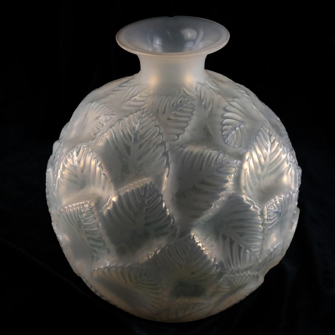 R. Lalique, France - Leaf Vase (1 of 4)