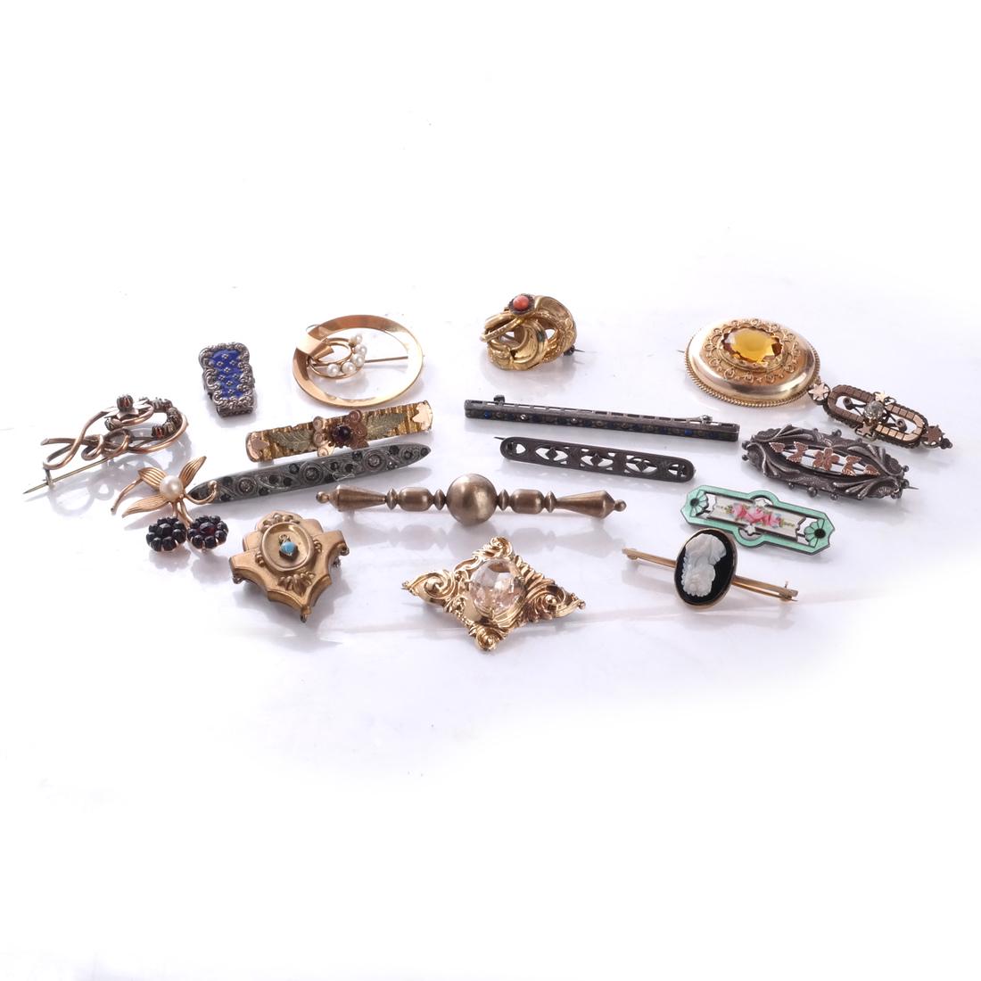 17 Mixed Pins: Victorian, Art Deco, more (1 of 4)