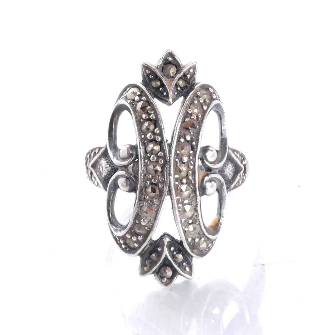 .925 Sterling Silver & Diamond Ring (1 of 4)