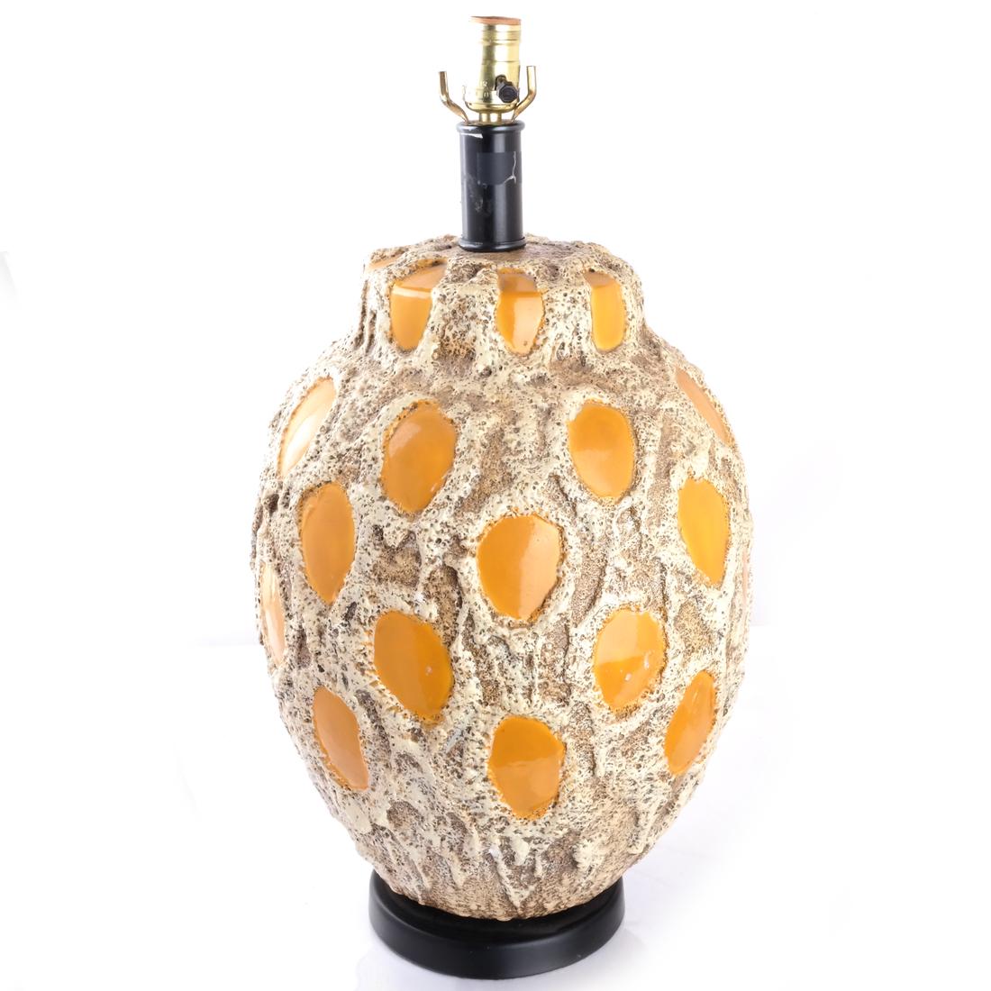 Modern Ceramic Lamp (1 of 3)