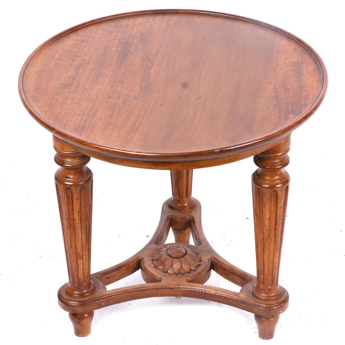 French Provincial Low Stand (1 of 4)