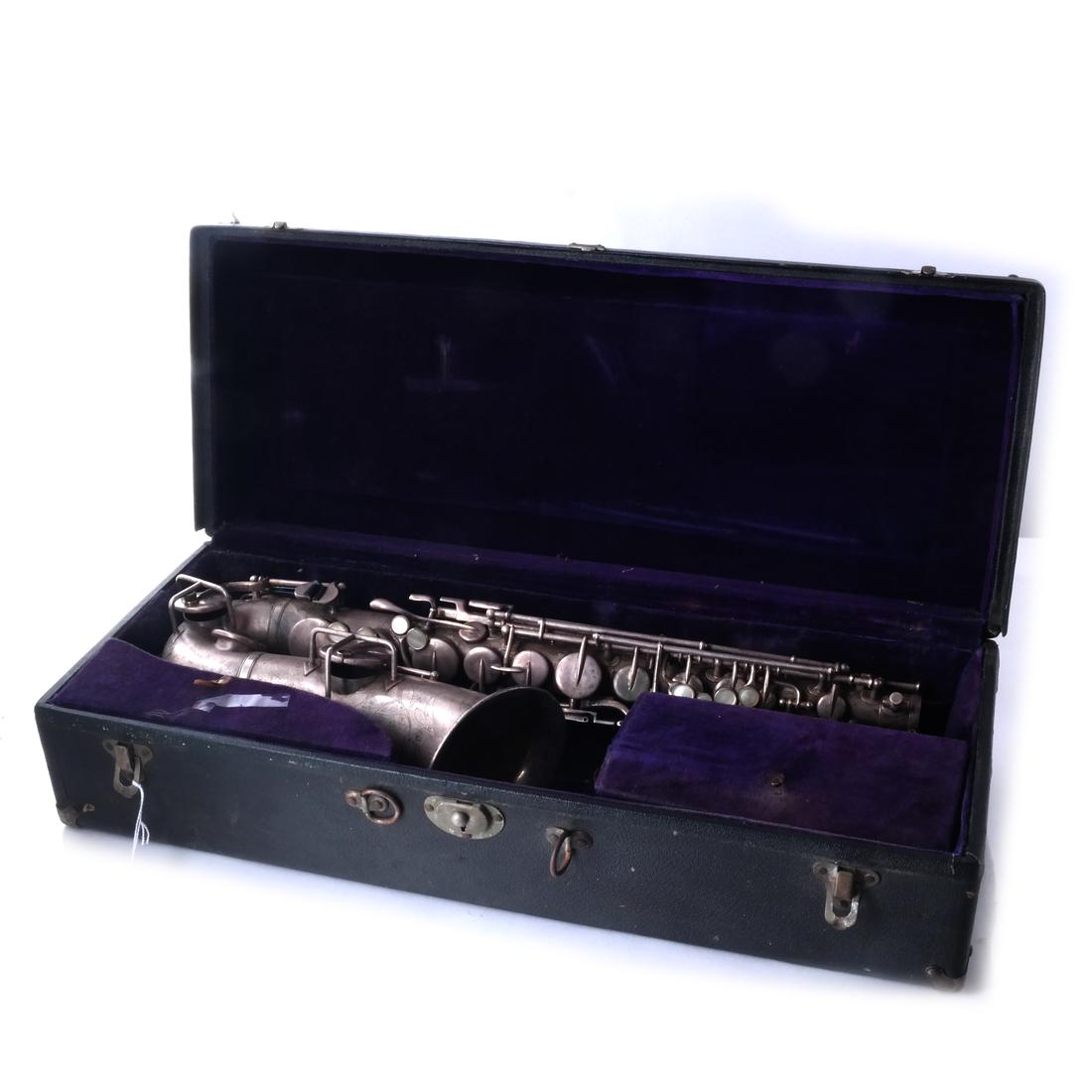 Silver Etched Saxophone by Buescher (1 of 5)