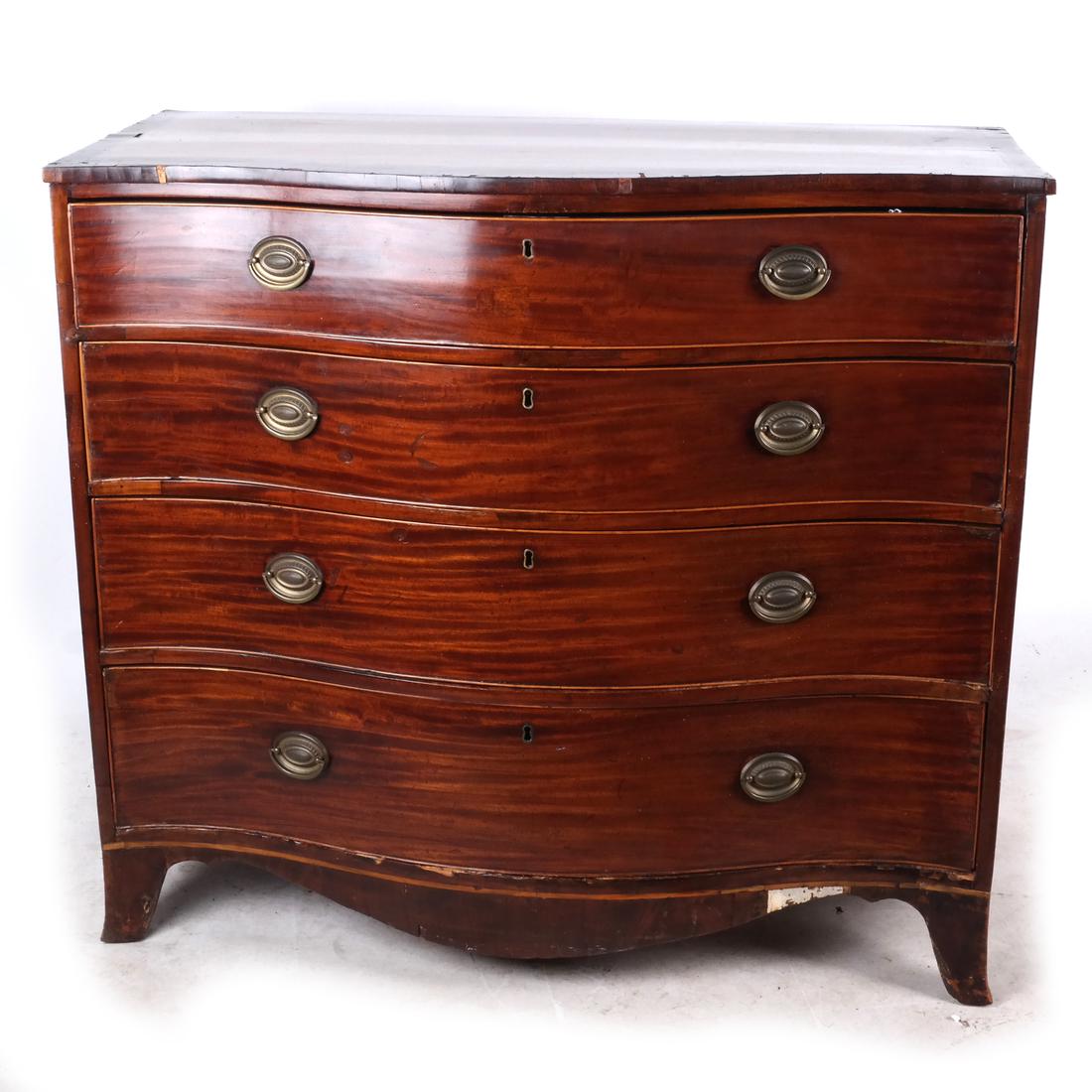 Antique George III-Style Serpentine Chest (1 of 10)