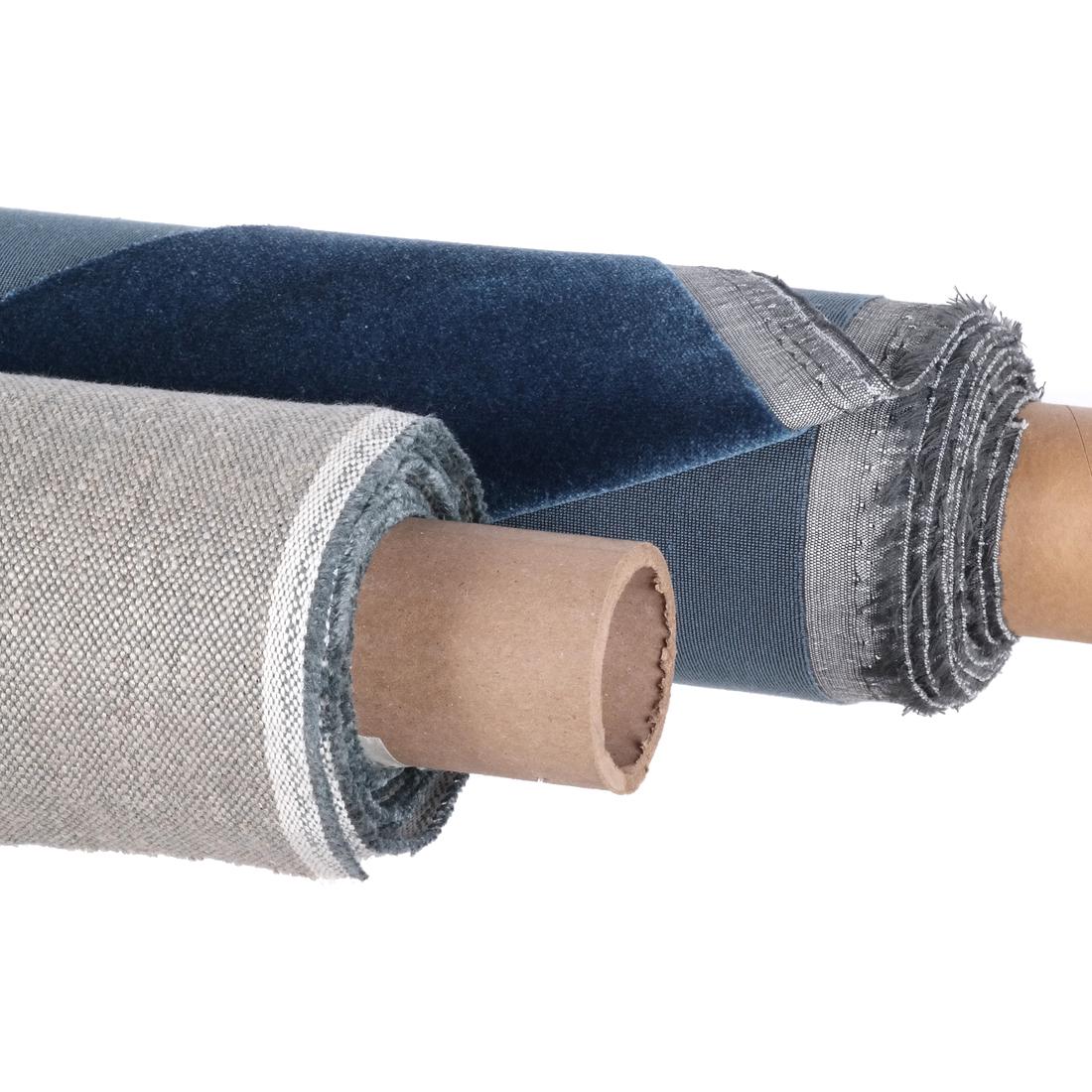 Fabric: Rogers & Goffigon, Holly Hunt (1 of 3)