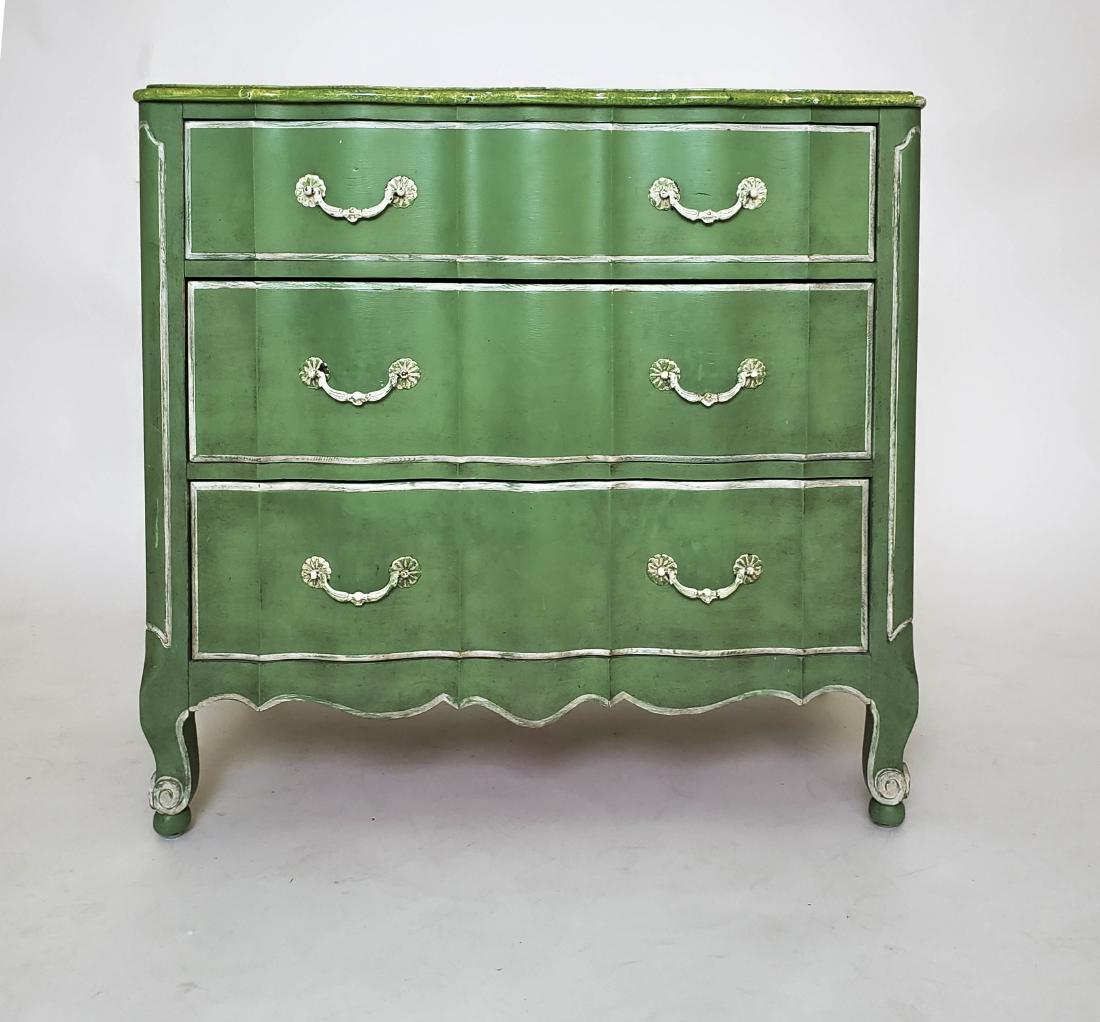 Auffray-Bodart Manner Chest (1 of 8)