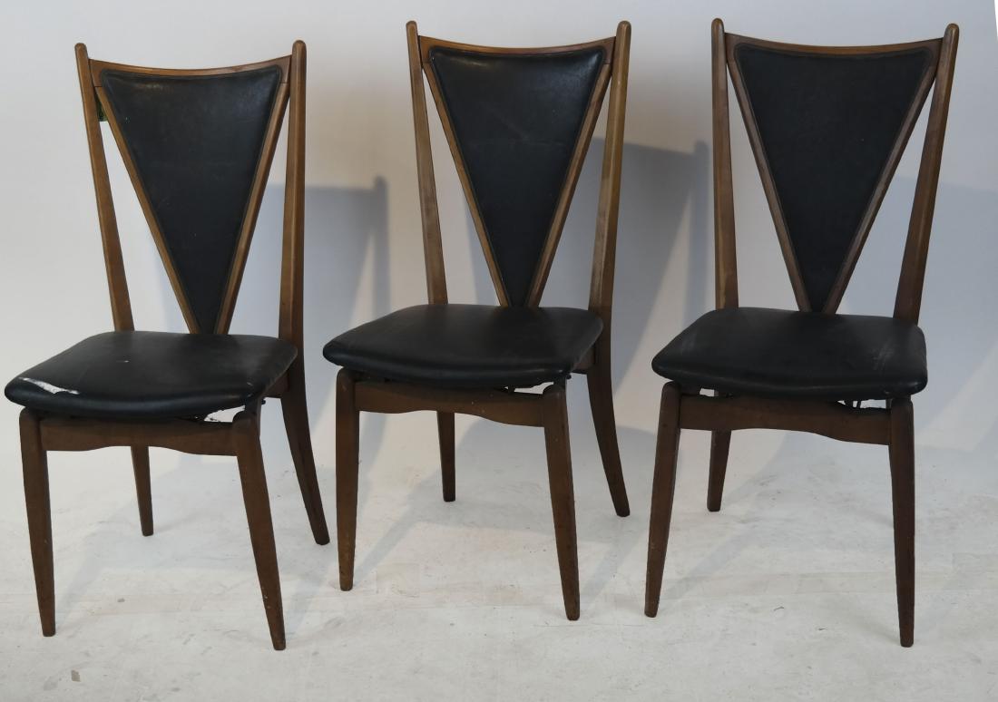 Three Stakmore Folding Chairs Apr 13 2019 Roland Ny In Ny