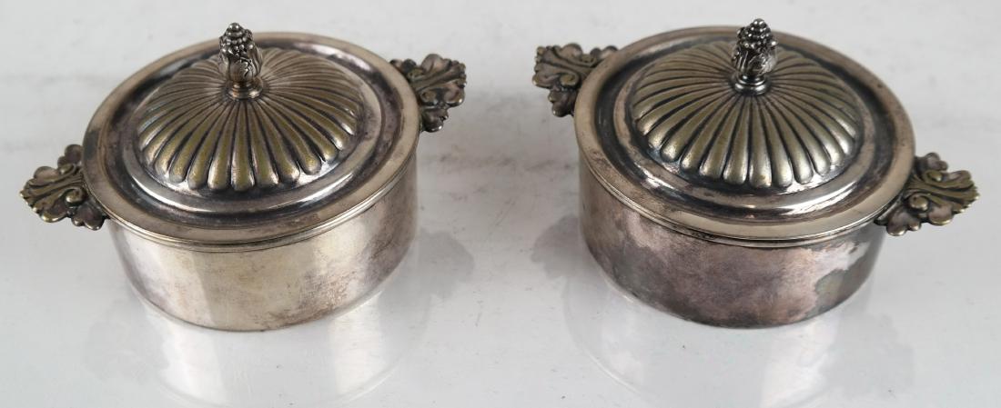 Tiffany & Co. Makers: Two Round Boxes (1 of 5)