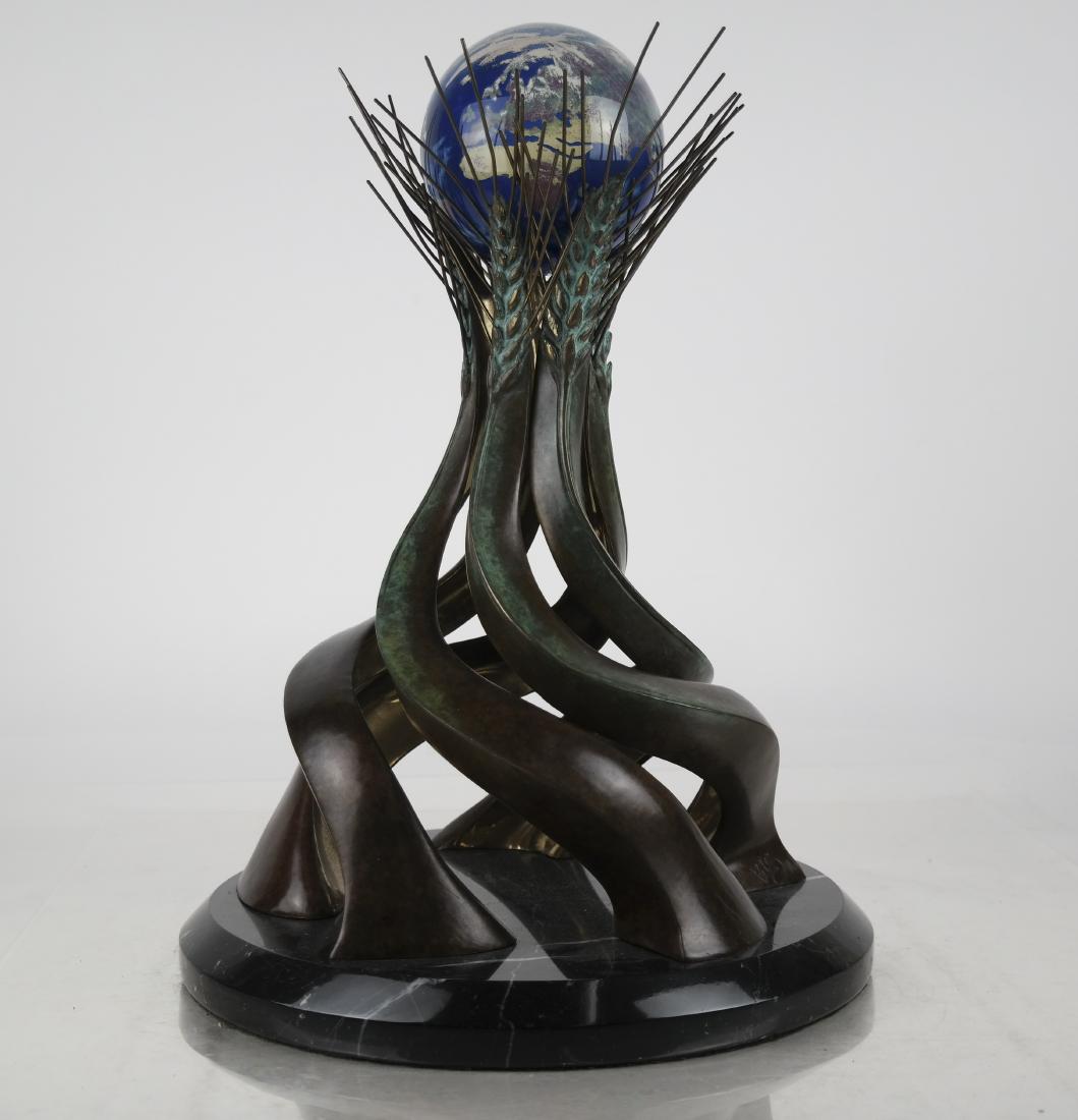 Brett Livingstone STRONG: Sculpture (1 of 7)