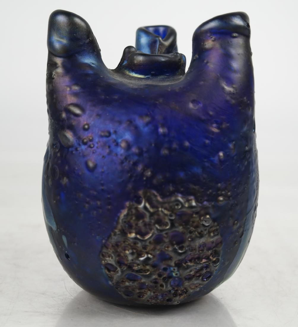 LOTTON: Hand-Formed Art Glass Vase (1 of 6)