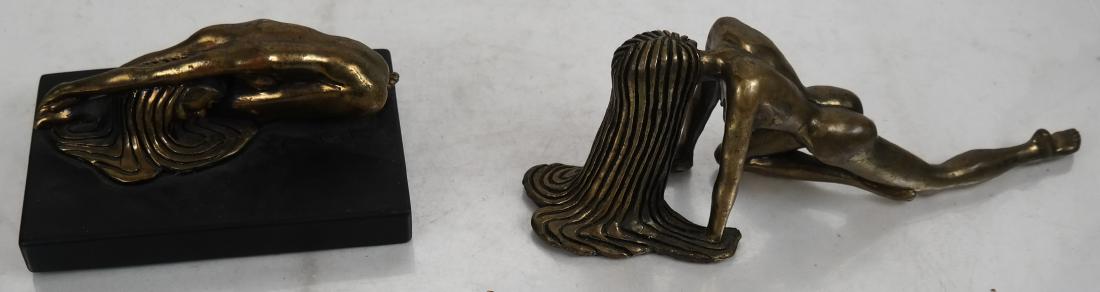 Tom BENNETT: Two Sculptures - Women (1 of 7)