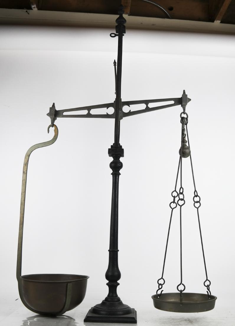 Antique Iron Balance Scale (1 of 9)