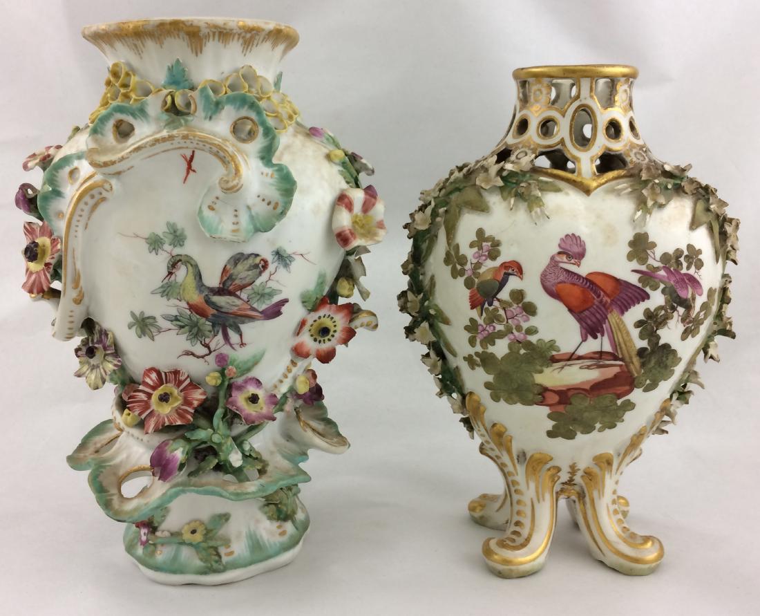 Two Porcelain Chelsea Vases (1 of 18)