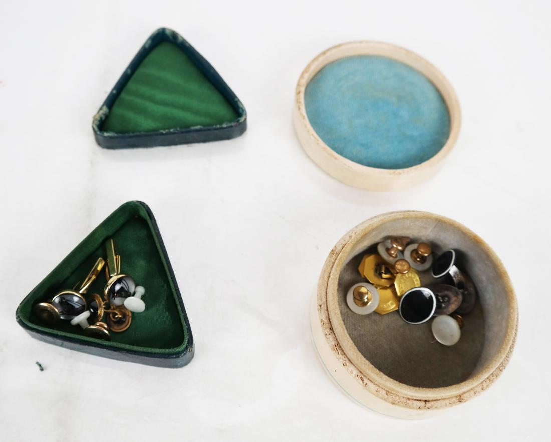 Lot of 5 Pairs of Cufflinks (1 of 5)