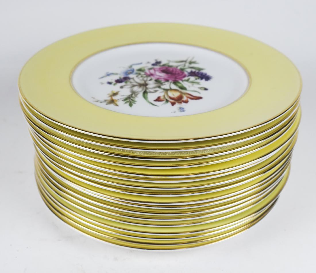 16 Royal Worcester "Miranda" Dinner Plates (1 of 4)