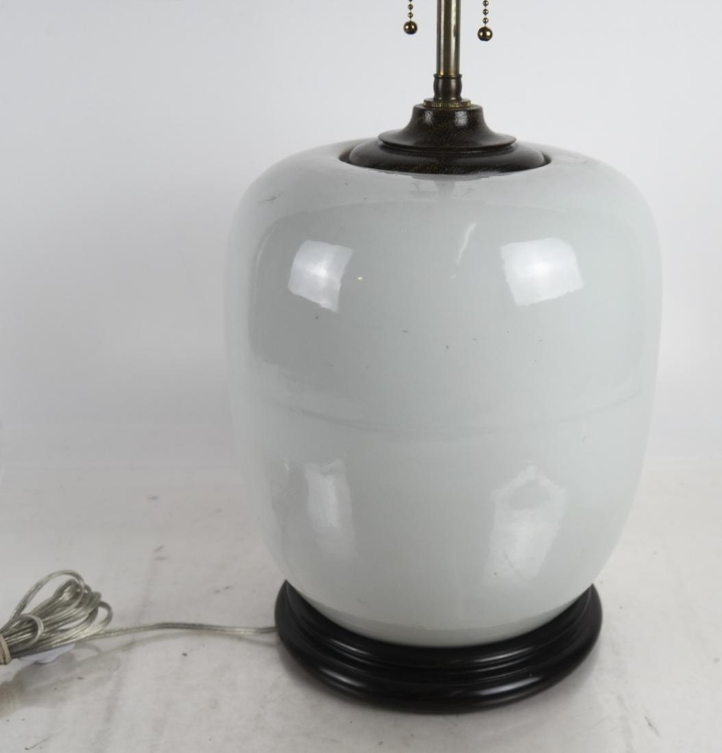Chinese Ceramic Table Lamp (1 of 7)