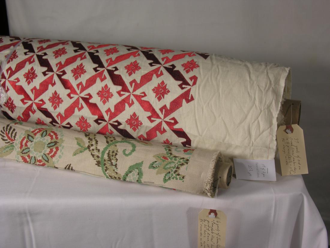 2 Fabric Lots: Embroidered Linen & Printed Fabric (1 of 5)