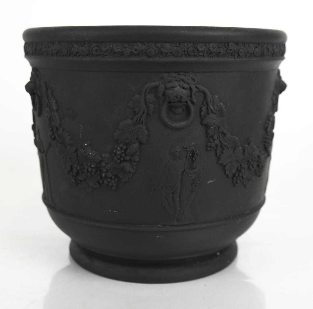Wedgwood Jasperware Porcelain Cachepot (1 of 6)
