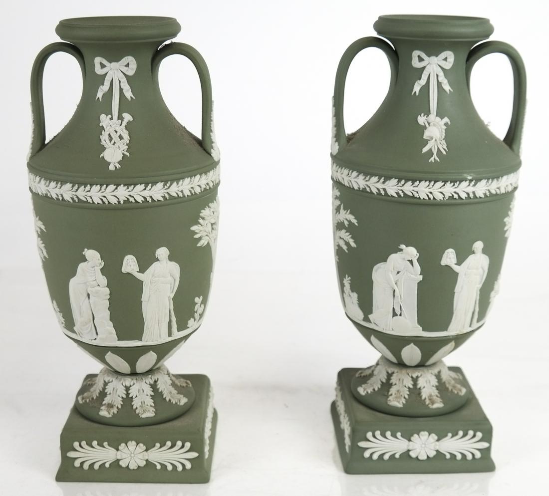 Pair of Wedgwood Jasperware Porcelain Urns (1 of 5)