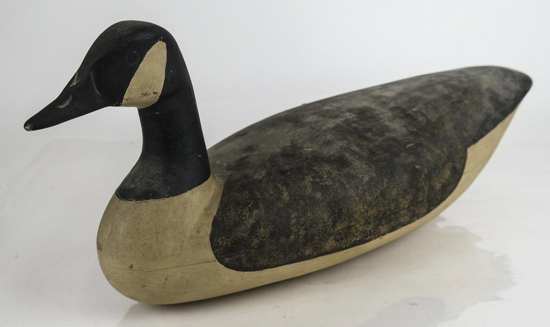 Carved, Painted Canada Goose Decoy (1 of 6)