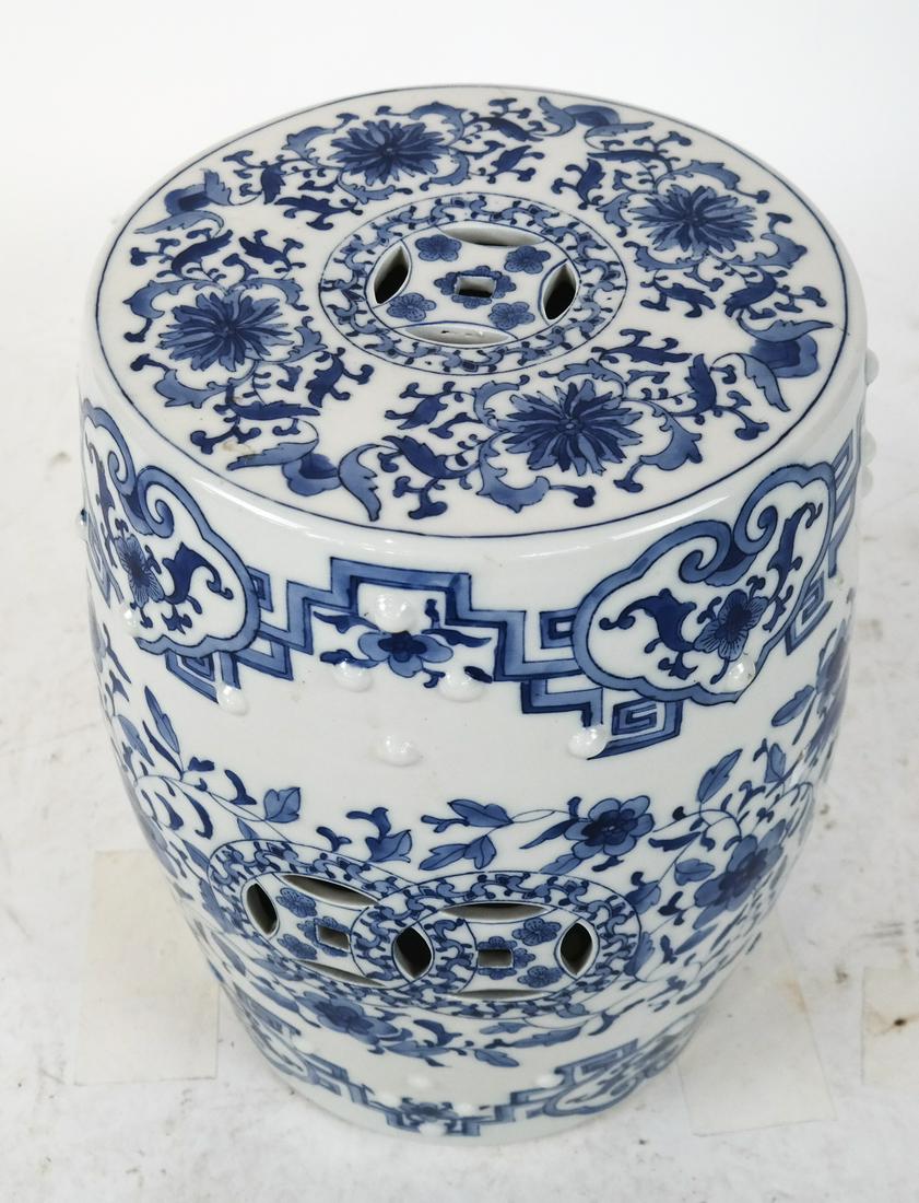 Chinese Blue and White Garden Seat: Chinese blue and white garden seat. [18 x 13 (dia) inches]. In good condition.
