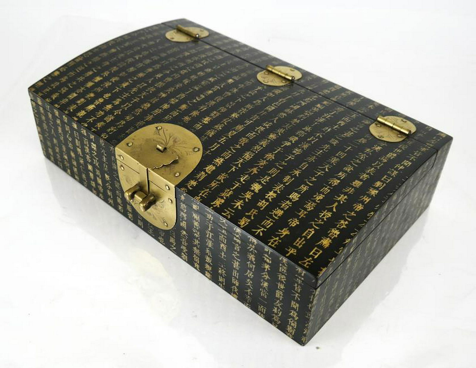 Chinese Decorated Hinged Box (1 of 8)