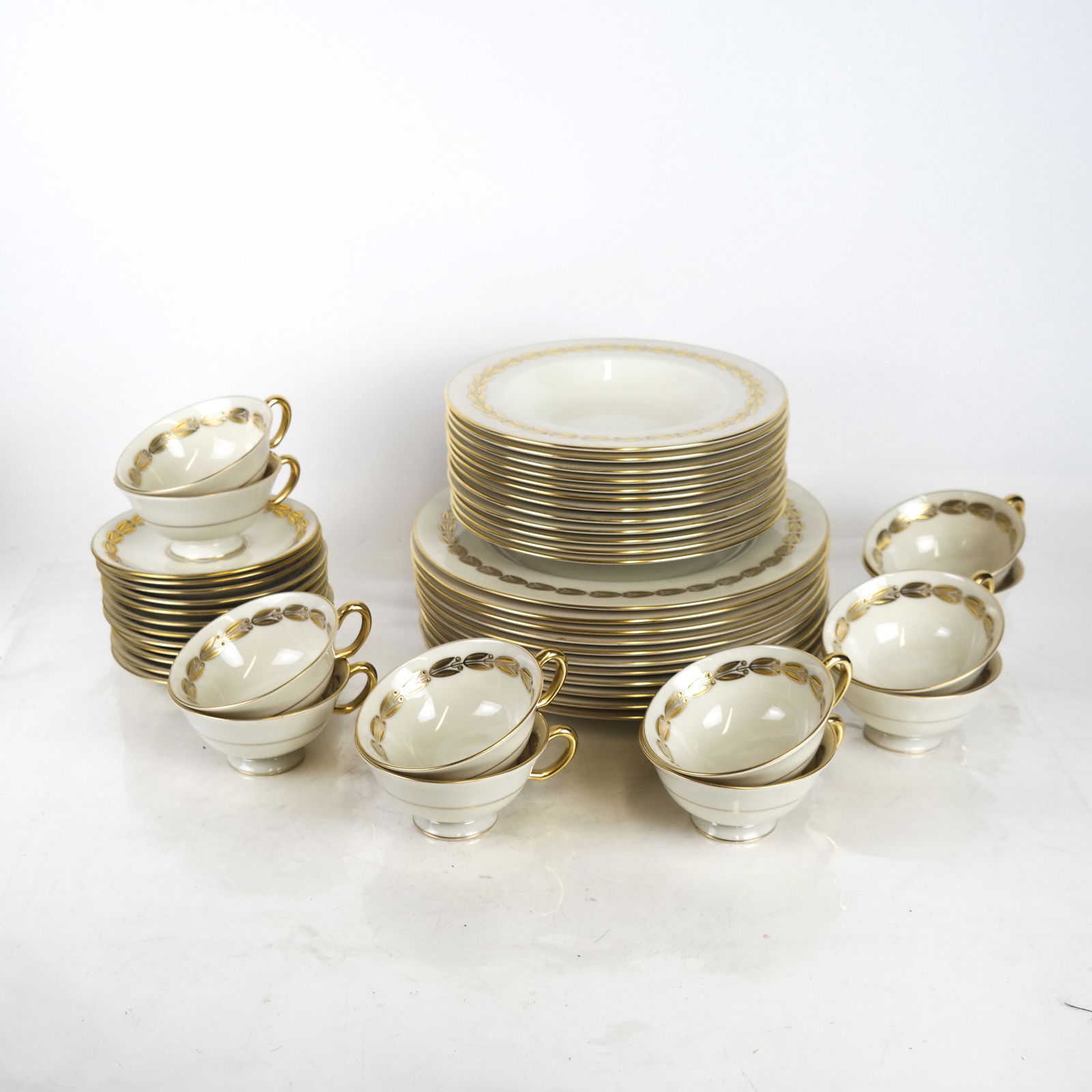 Lenox USA Porcelain Partial Dinnerware - 40 Pcs. (1 of 7)