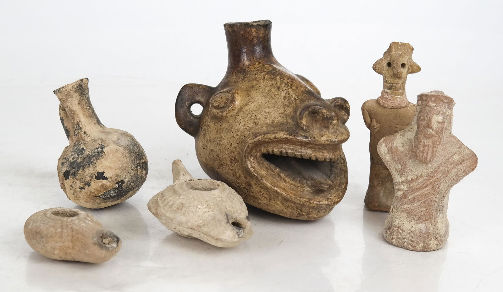 6 Pre-Columbian Style Pottery Objects (1 of 11)