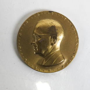 Harry S. Truman Inaugural Medal, 1949: Official Medal, HST 1949-3, bronze, by Carl Paul Jennewein, Sc. (U.S. Mint). Obverse with a robust portrait of Truman to the left surrounded by 48 stars. The reverse features a preeminent figure of Li