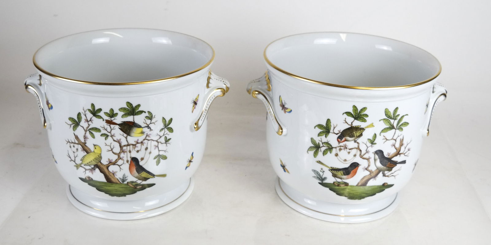 Hungary Herend Pair Cachepots Porcelain (1 of 6)