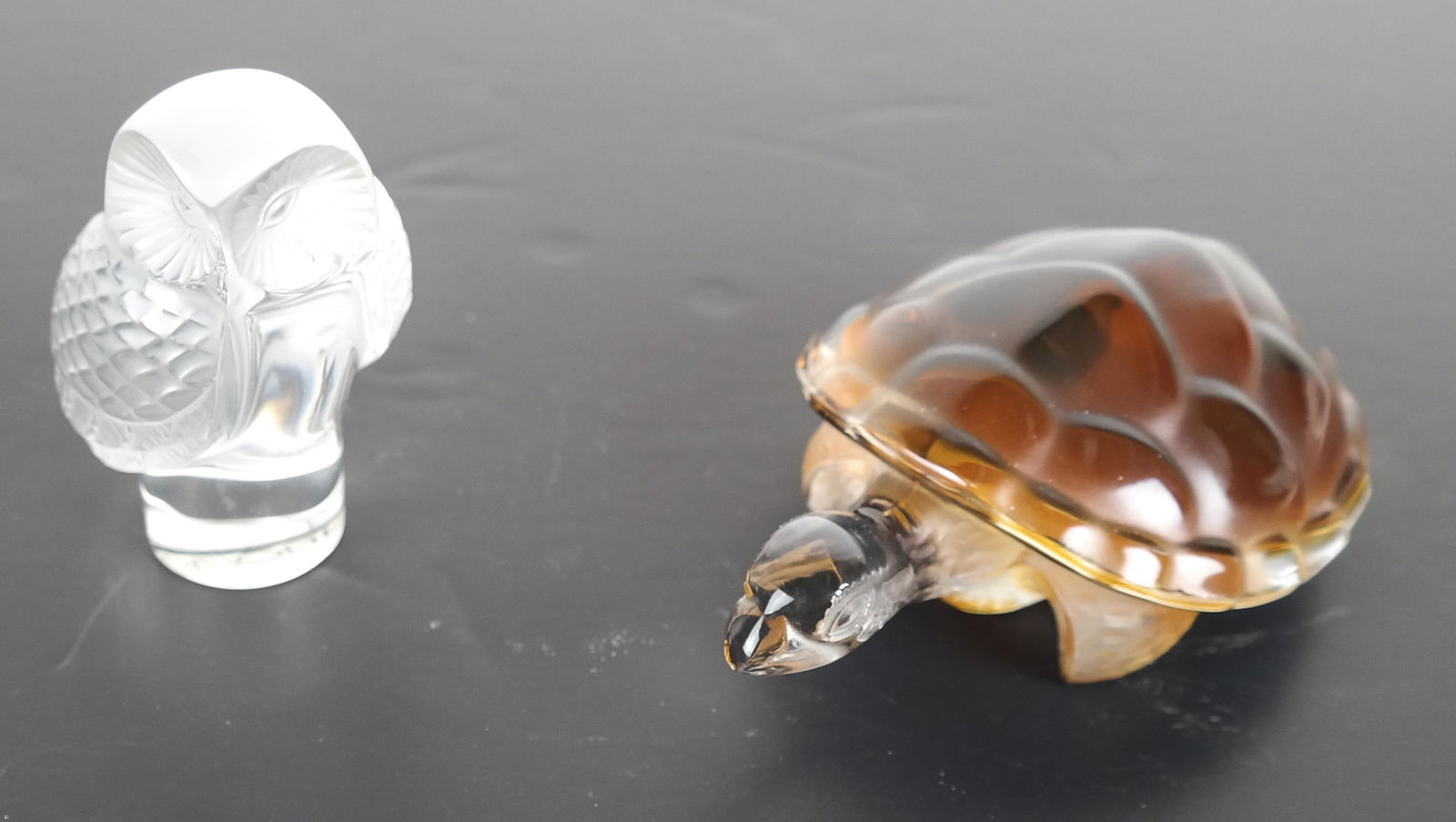 Two Lalique Crystal Paperweights (1 of 9)
